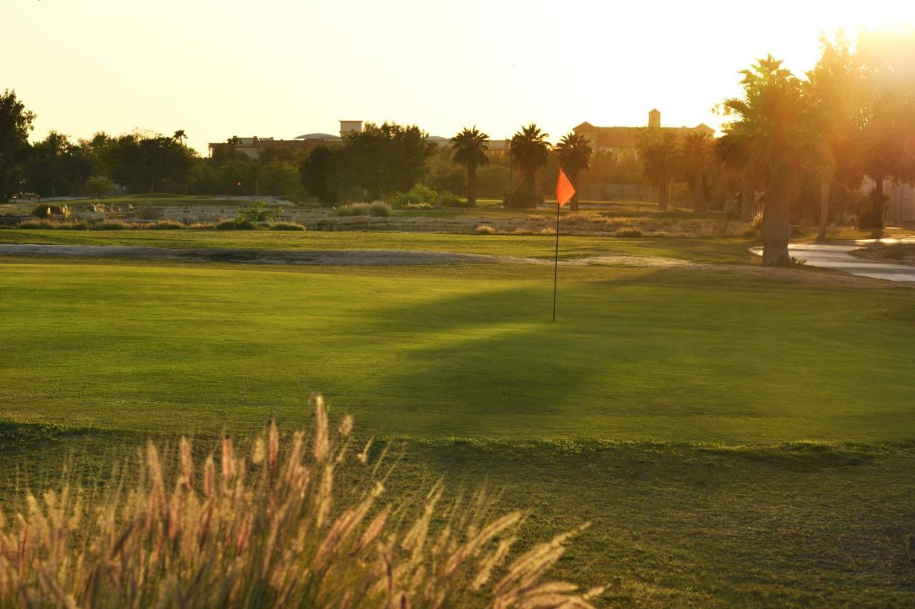 Intercontinental Riyadh By Ihg Экстерьер фото Golf course at the University of Texas at San Antonio