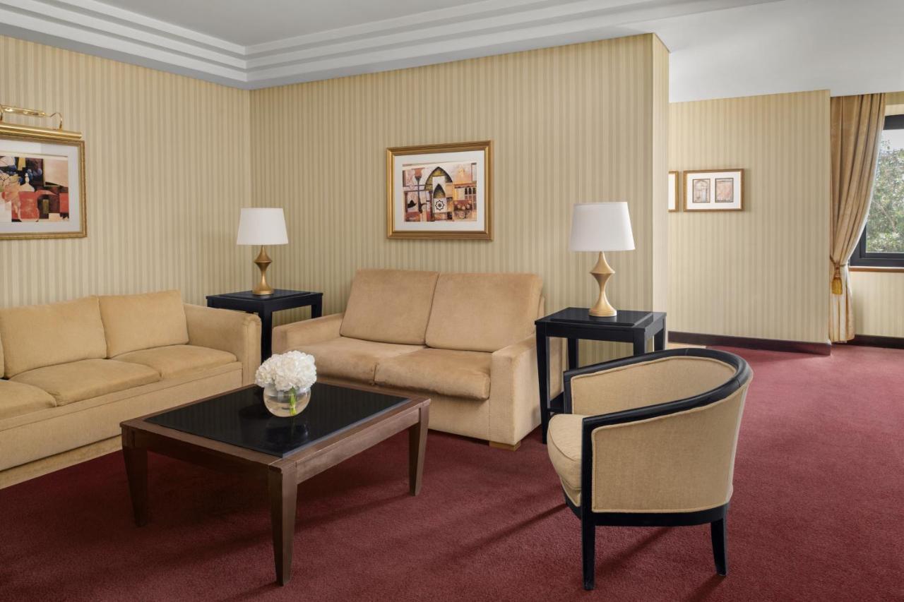 Intercontinental Riyadh By Ihg Экстерьер фото A suite at the InterContinental Vienna
